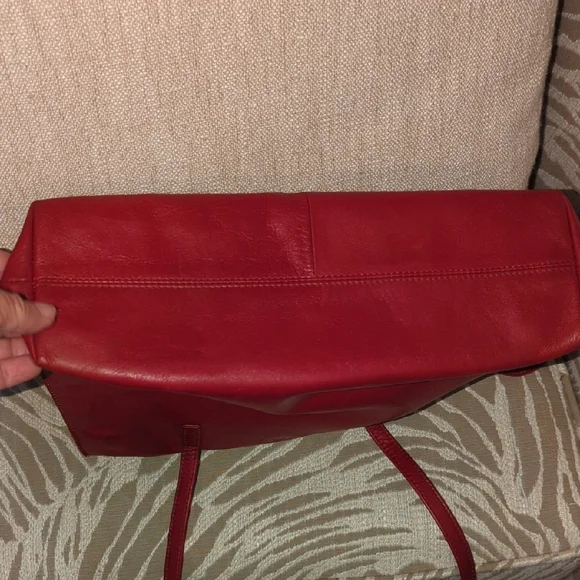 The Sak Red Leather Tote Bag Beautiful ❤️ - Picture 7 of 7